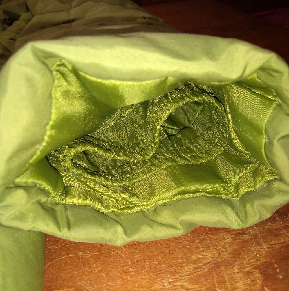 Jones New York Green Studio Puffer Winter Jacket with Fur Trim Hood, Siz… - Picture 10 of 16